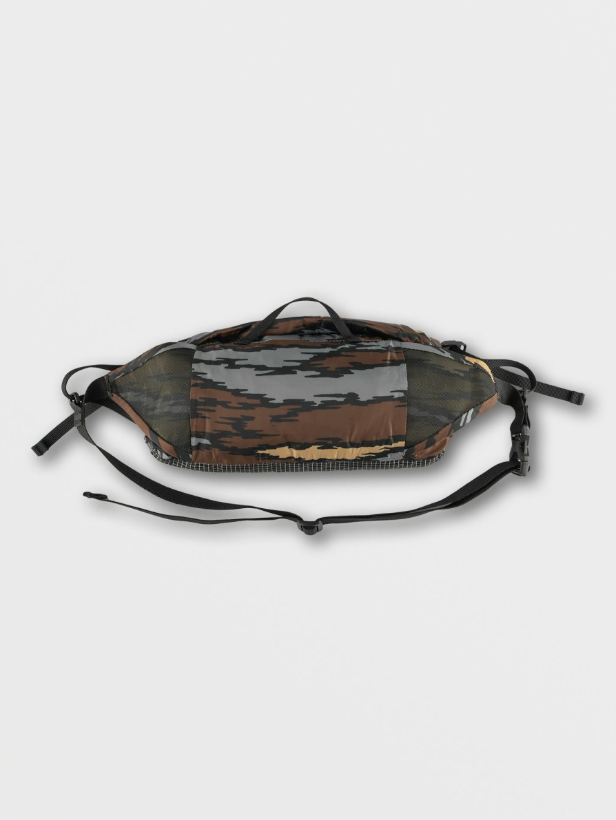 Core Outdoor * | New Volcom X Matador Freerain22 Waterproof Packable Hip Pack Bark Camo Bark Brown